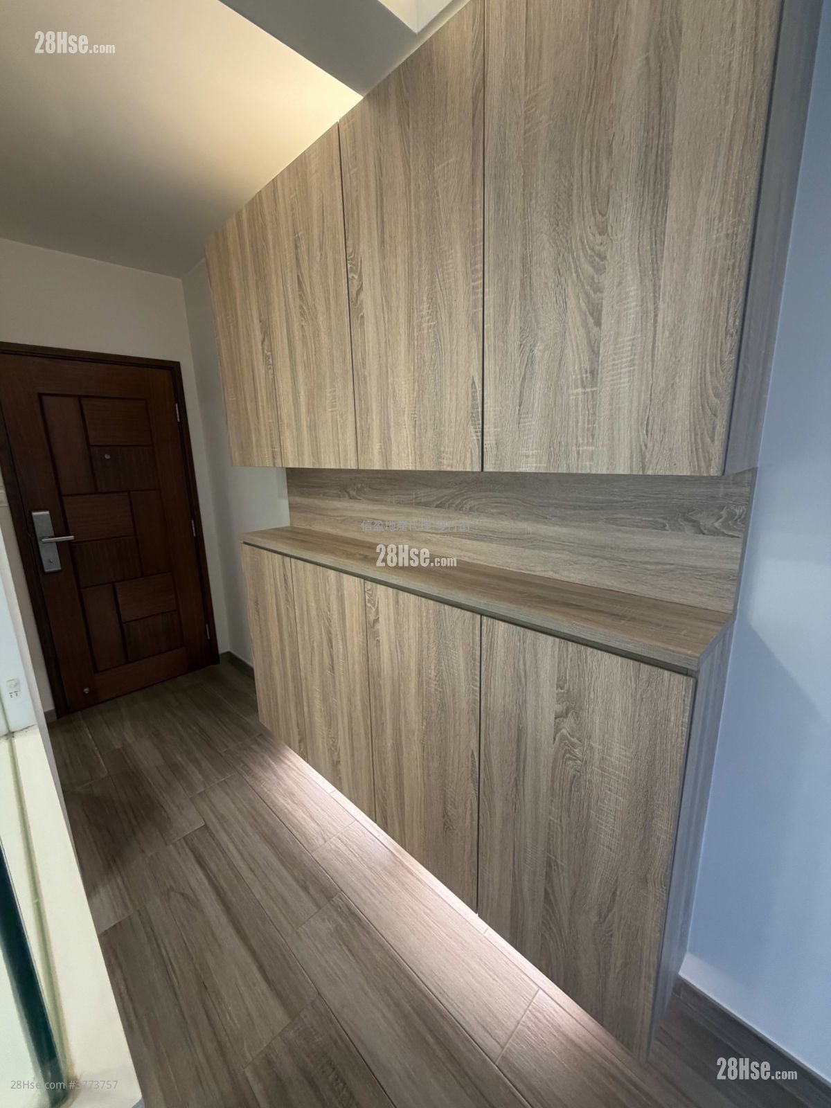 Viking Garden Sell 2 Bedrooms , 1 Bathroom 457 ft²