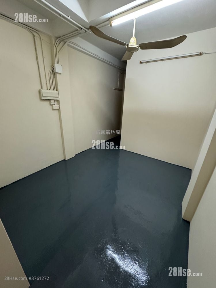 村屋 租盘 2 房 , 1 浴室 500 平方尺