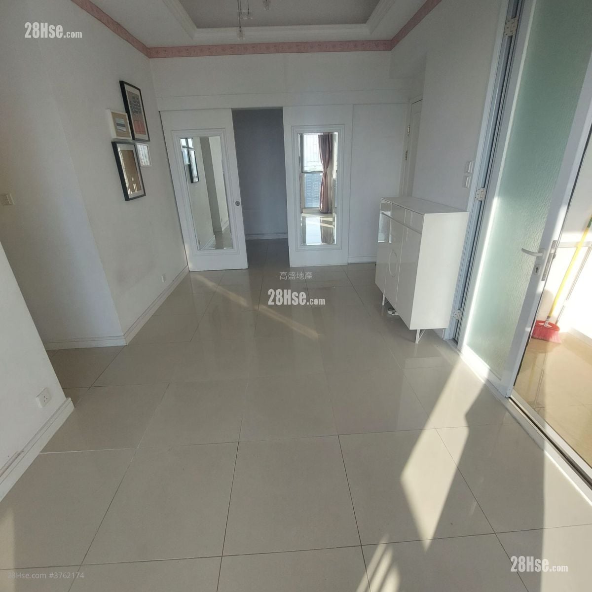 海峯 售盘 3 房 , 2 浴室 716 平方尺