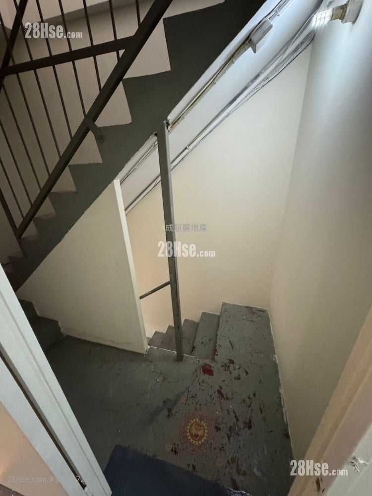 村屋 租盘 2 房 , 1 浴室 500 平方尺