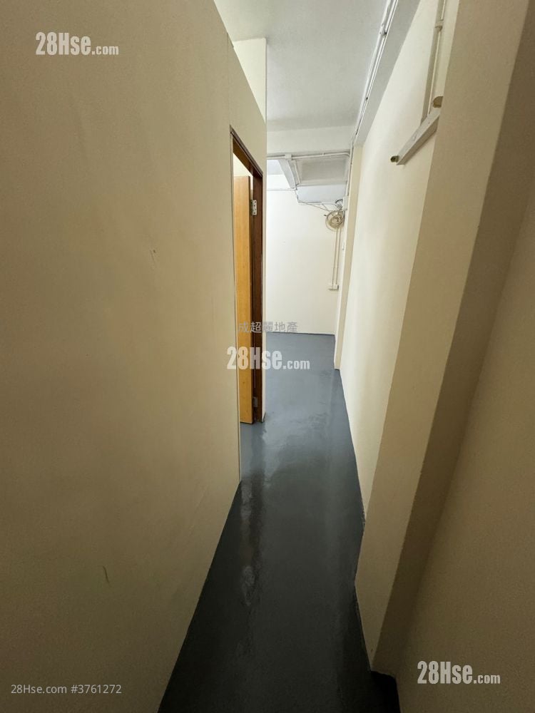 村屋 租盘 2 房 , 1 浴室 500 平方尺