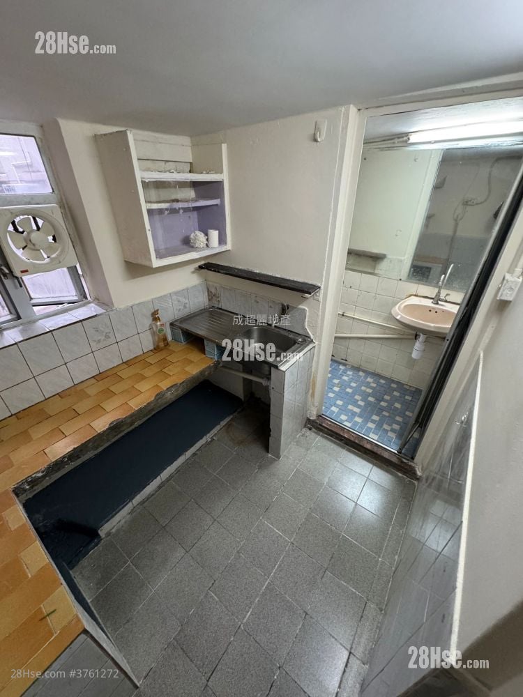 村屋 租盘 2 房 , 1 浴室 500 平方尺