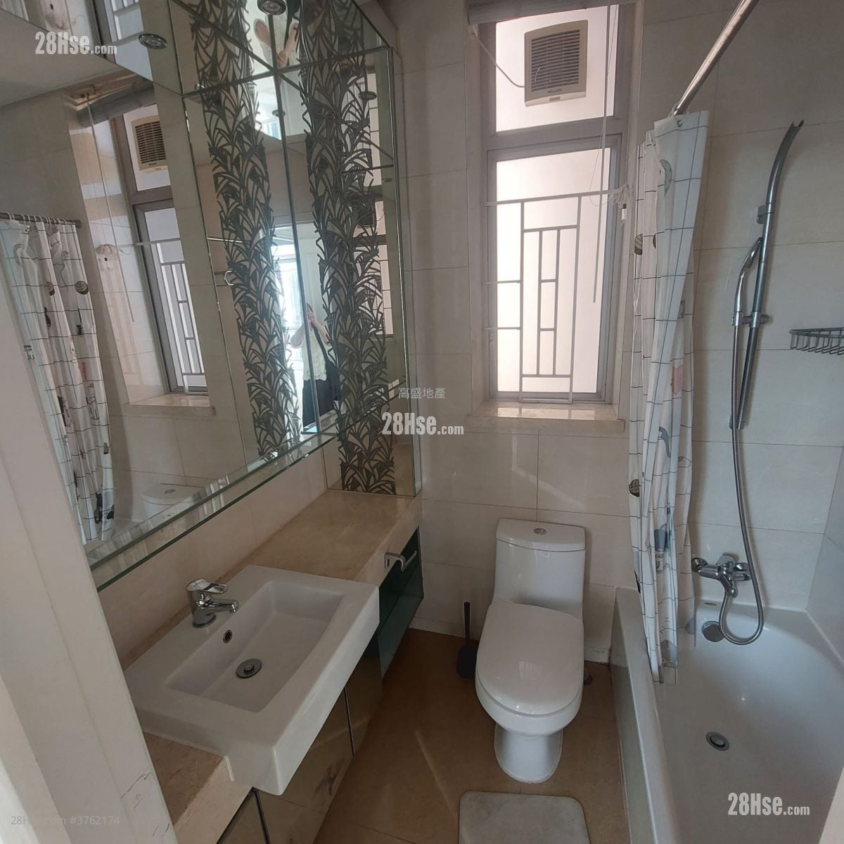 海峯 售盘 3 房 , 2 浴室 716 平方尺