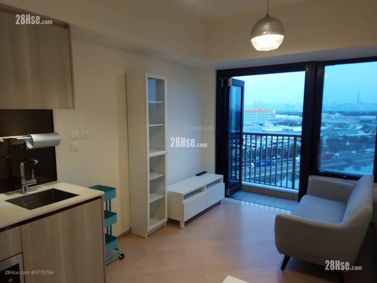 Twin Regency Sell 1 Bedroom , 1 Bathroom 373 ft²