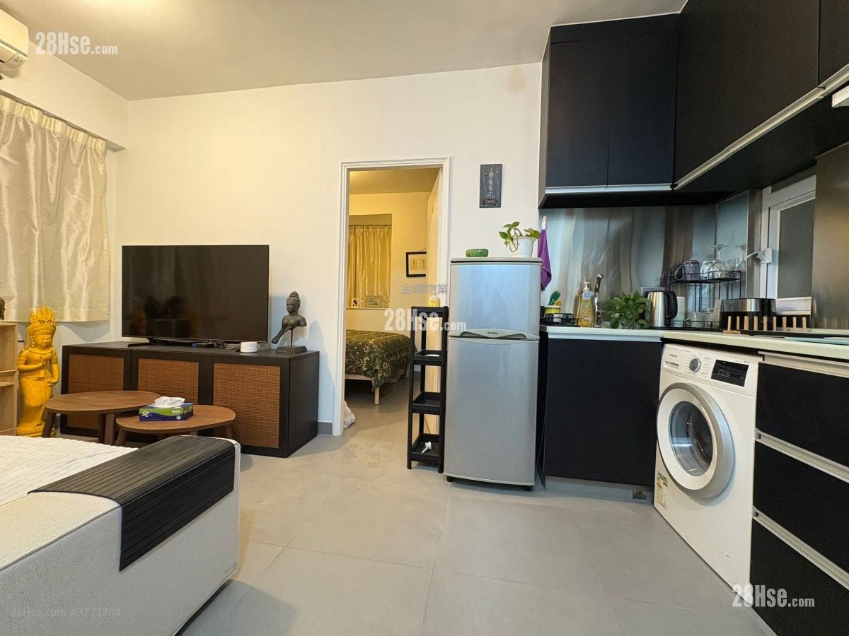 Sun Shing Mansion Sell 1 Bedroom , 1 Bathroom 367 ft²