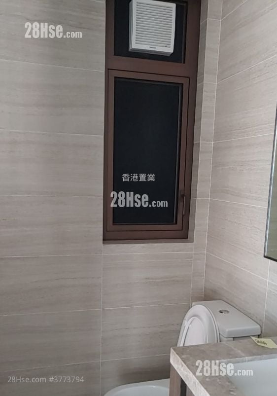 Lp6 Sell 3 Bedrooms , 2 Bathrooms 644 ft²