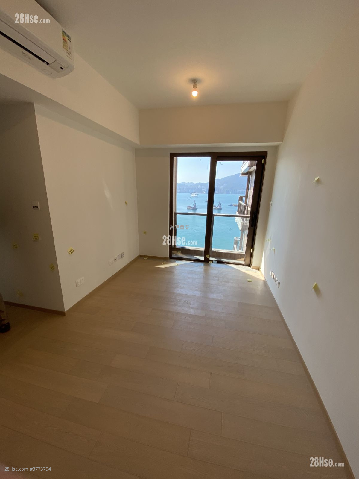 Lp6 Sell 3 Bedrooms , 2 Bathrooms 644 ft²