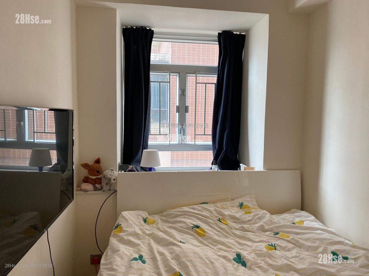 康辉大厦 售盘 2 房 , 1 浴室 280 平方尺