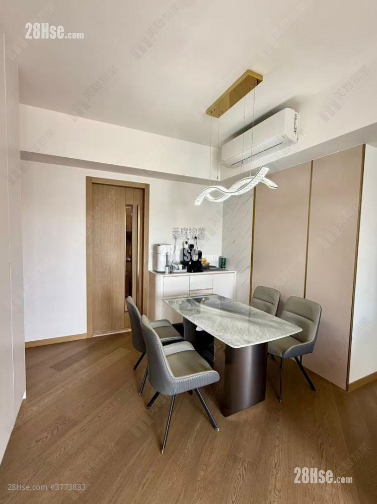 蔚蓝东岸 售盘 3 房 , 2 浴室 845 平方尺