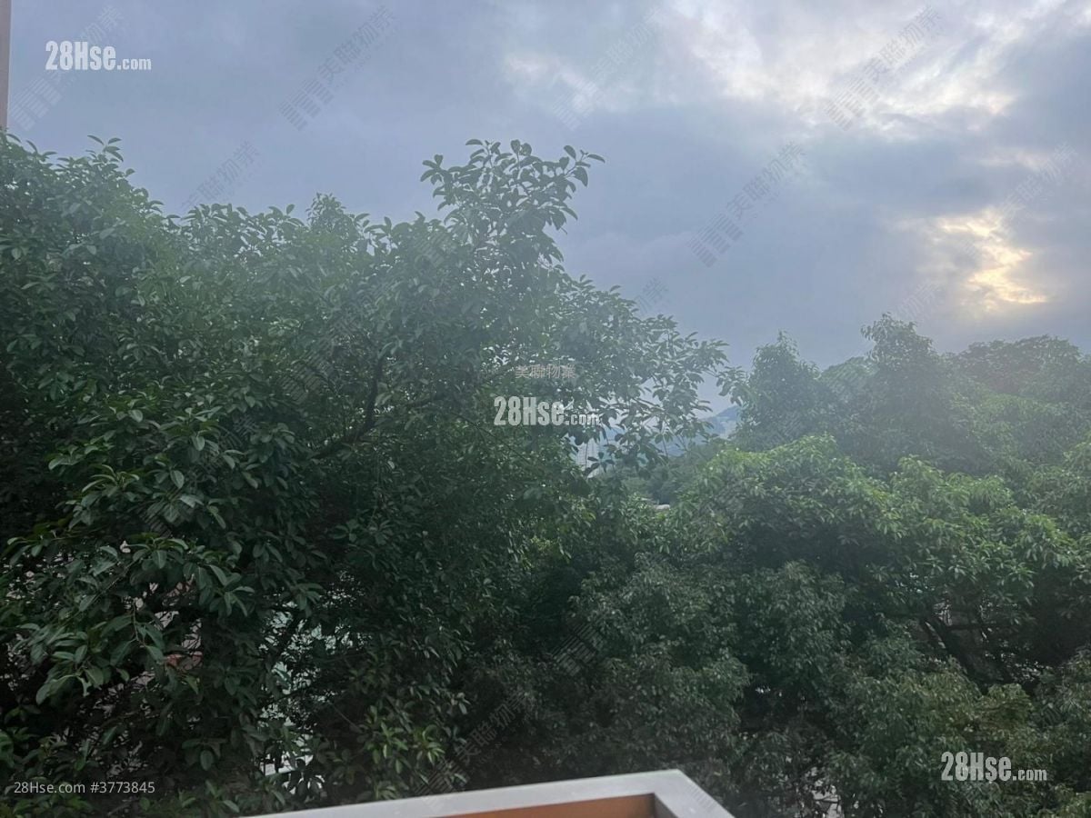 Sky One Sell 1 Bedroom , 1 Bathroom 415 ft²