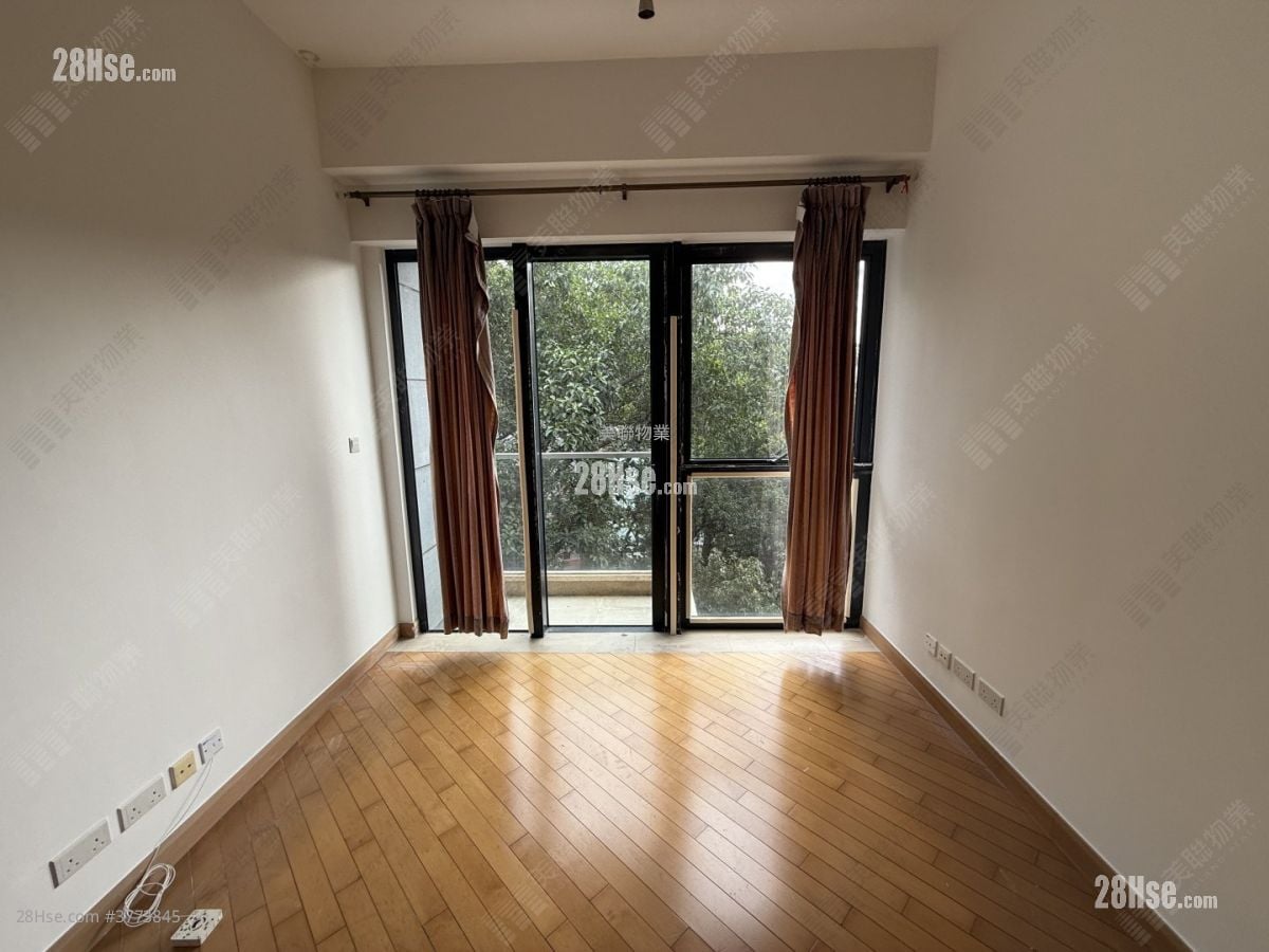 Sky One Sell 1 Bedroom , 1 Bathroom 415 ft²