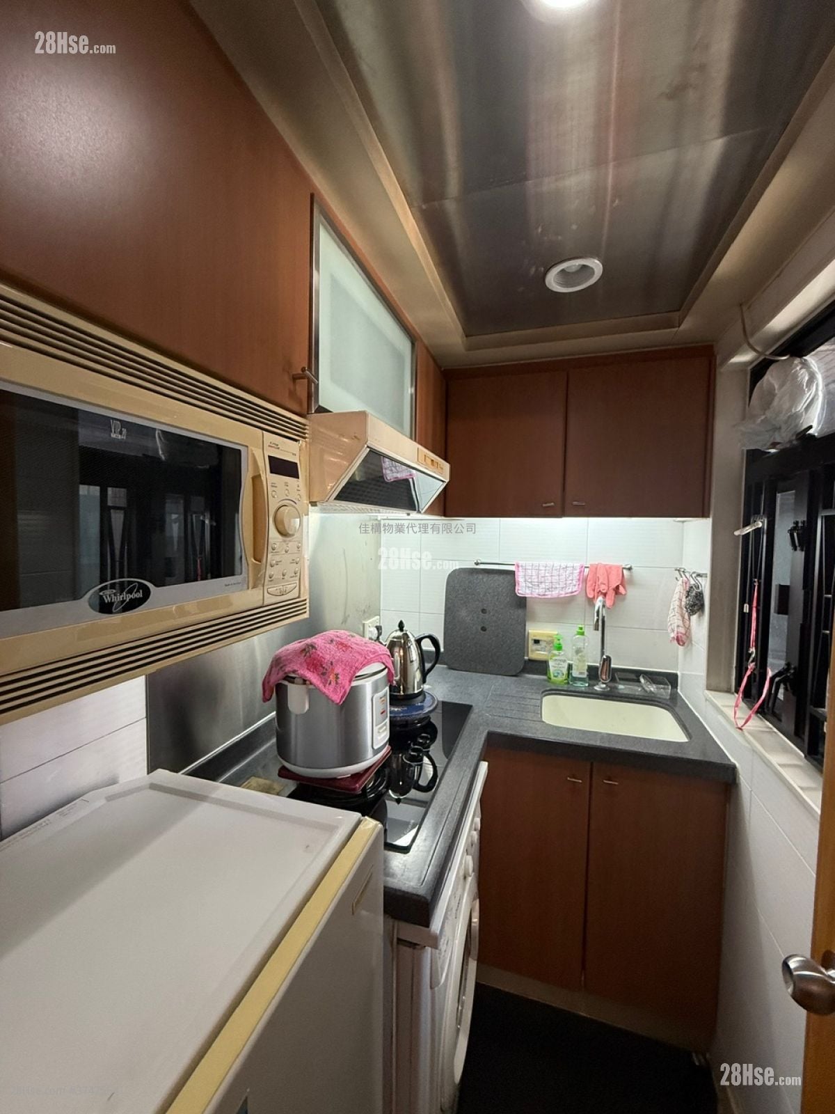 俊庭居 售盘 2 房 , 1 浴室 250 平方尺