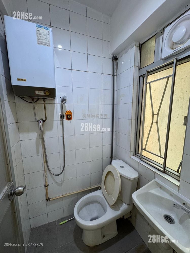 宝德大厦 售盘 2 房 , 1 浴室 367 平方尺