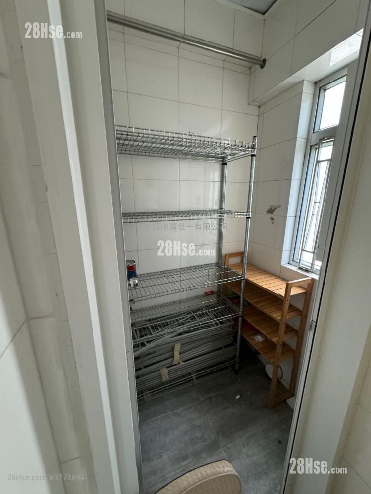 La Belle Mansion Sell 3 Bedrooms , 2 Bathrooms 1,184 ft²