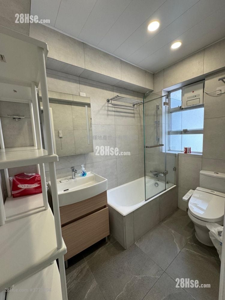 La Belle Mansion Sell 3 Bedrooms , 2 Bathrooms 1,184 ft²