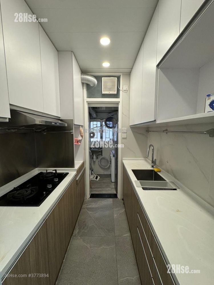 La Belle Mansion Sell 3 Bedrooms , 2 Bathrooms 1,184 ft²