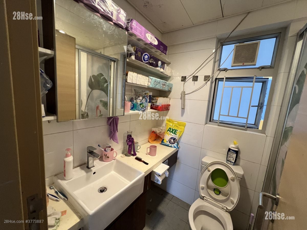 绿怡雅苑 售盘 2 房 , 1 浴室 569 平方尺