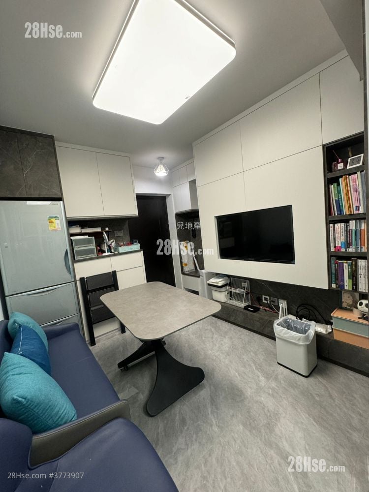 好顺福大厦 售盘 2 房 274 平方尺