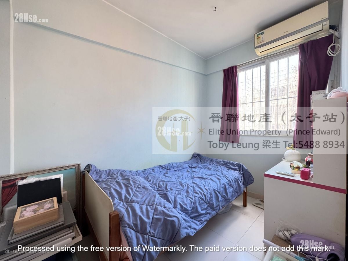 Lee Shing Building Sell 3 Bedrooms , 1 Bathroom 460 ft²