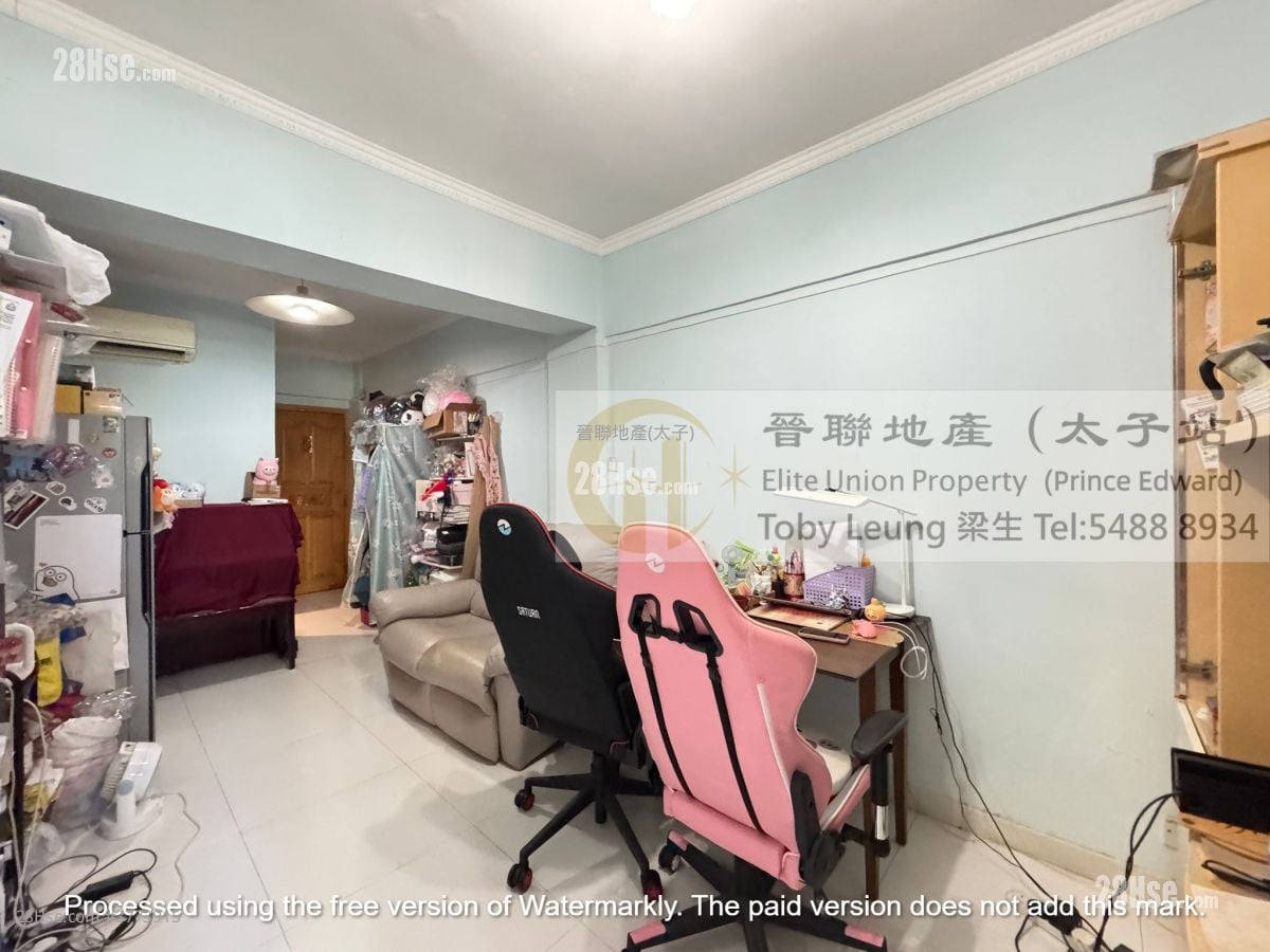 Lee Shing Building Sell 3 Bedrooms , 1 Bathroom 460 ft²