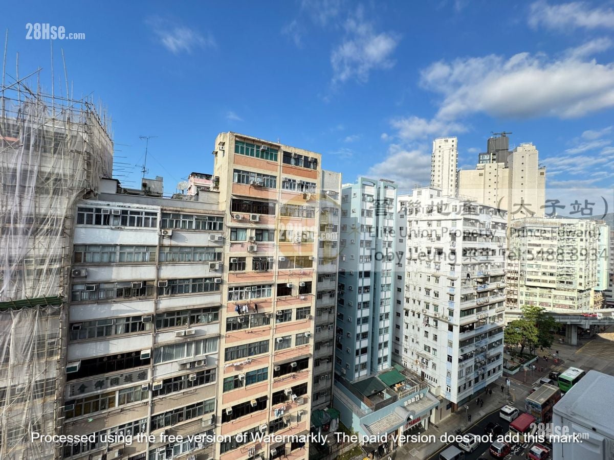 Lee Shing Building Sell 3 Bedrooms , 1 Bathroom 460 ft²
