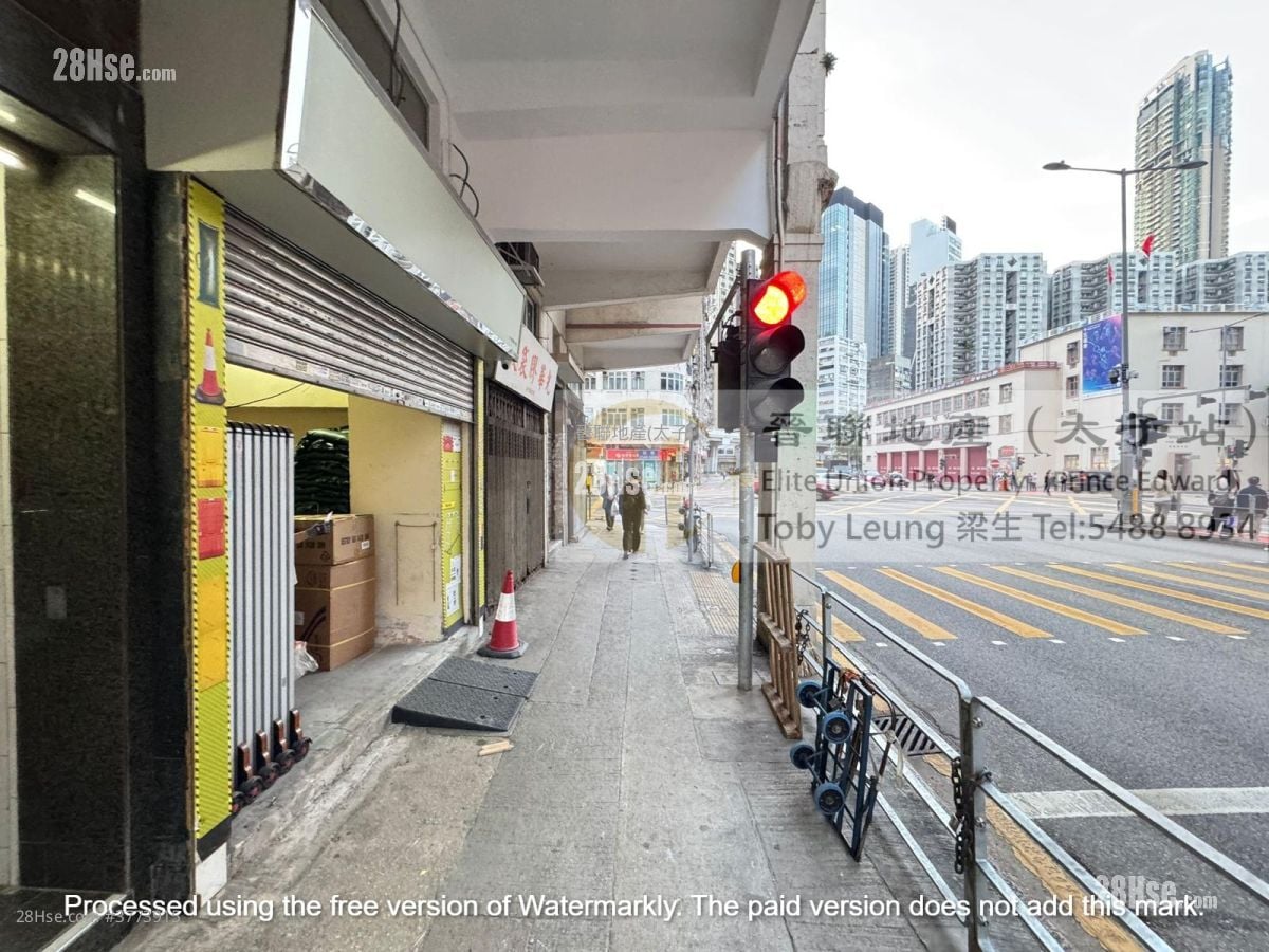 Lee Shing Building Sell 3 Bedrooms , 1 Bathroom 460 ft²