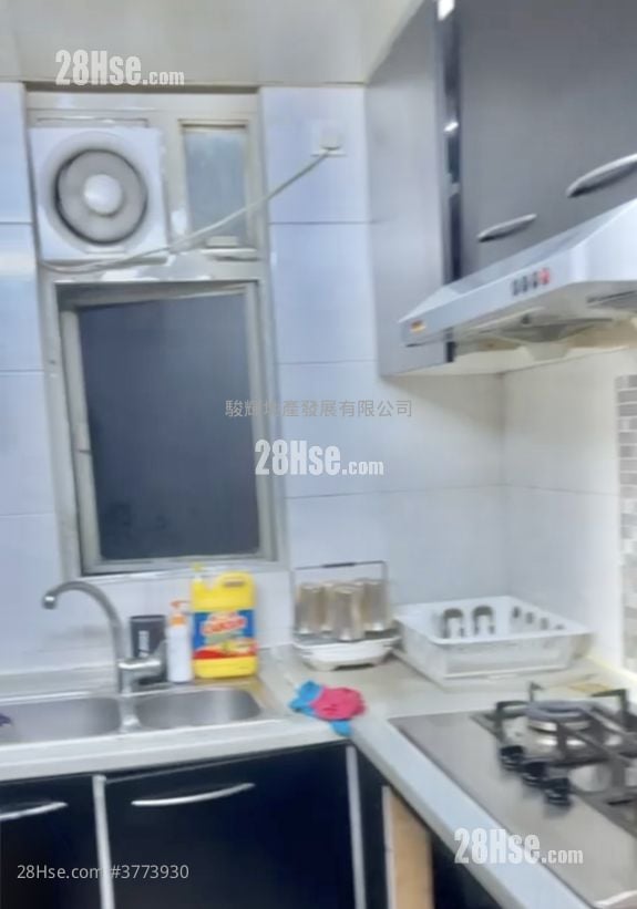 汉口中心 售盘 3 房 , 2 浴室 818 平方尺