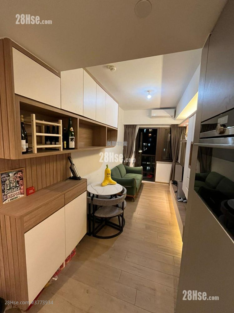 LP6 售盘 1 房 , 1 浴室 348 平方尺