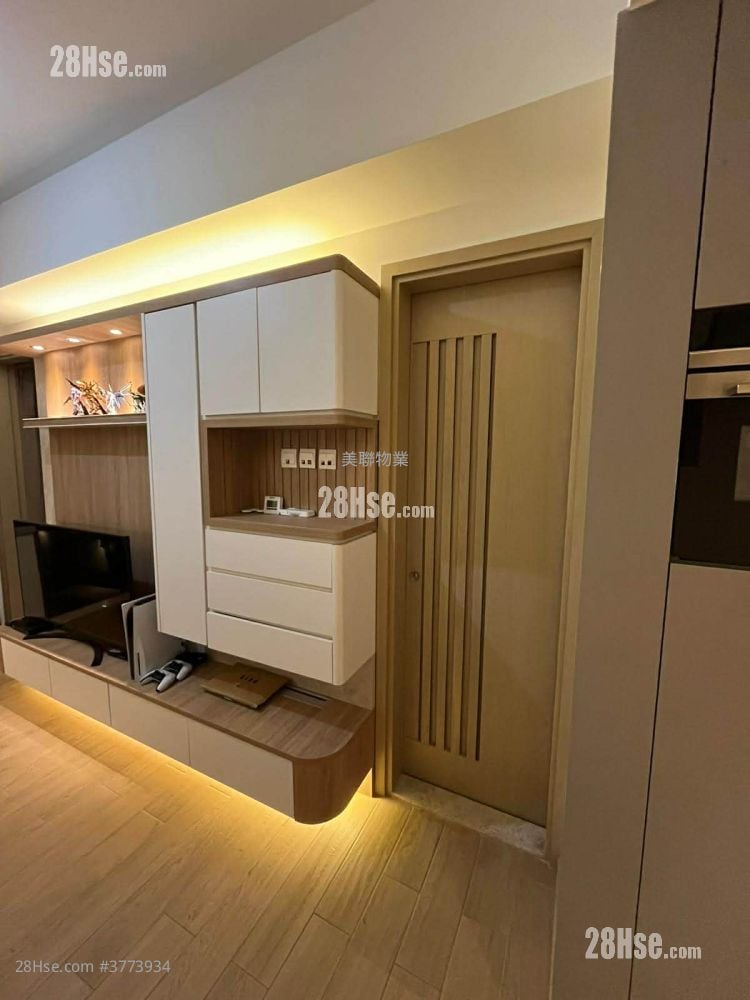 LP6 售盘 1 房 , 1 浴室 348 平方尺