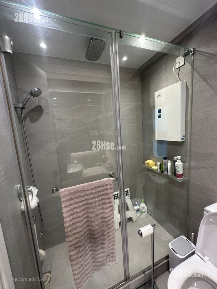 East Point City Sell 2 Bedrooms , 1 Bathroom 524 ft²