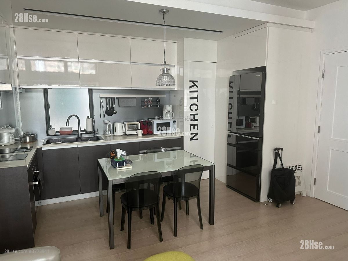 East Point City Sell 2 Bedrooms , 1 Bathroom 524 ft²