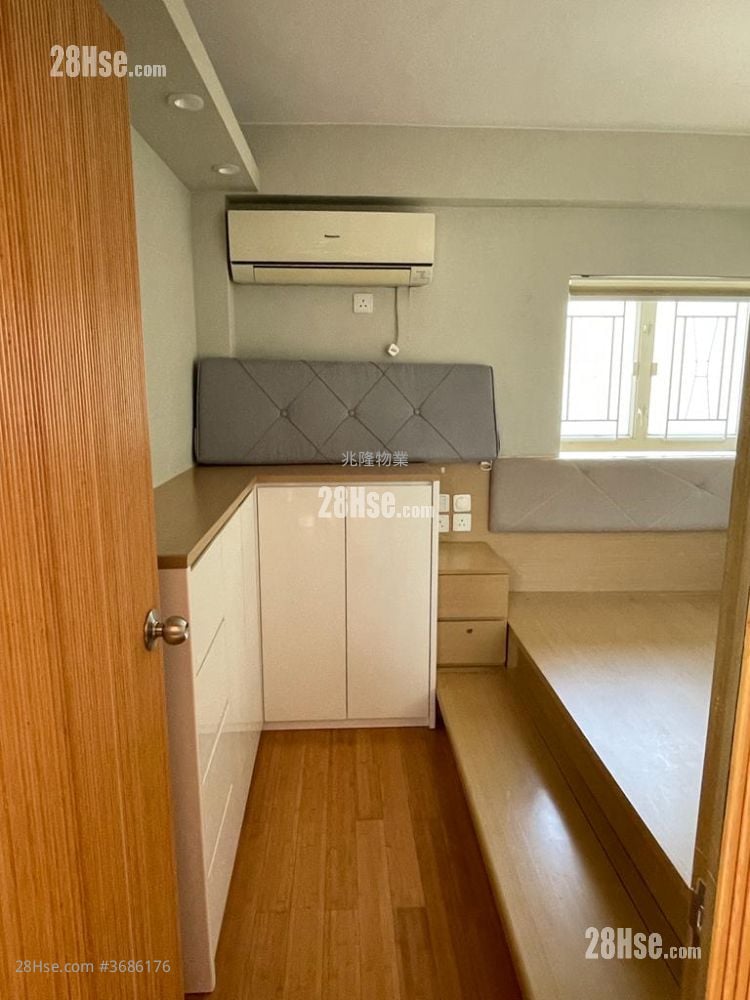 Tanner Garden Sell 2 Bedrooms , 1 Bathroom 564 ft²