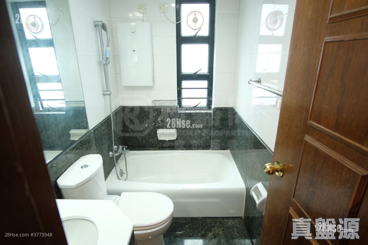 Fairview Height Sell 1 Bedroom , 1 Bathroom 355 ft²