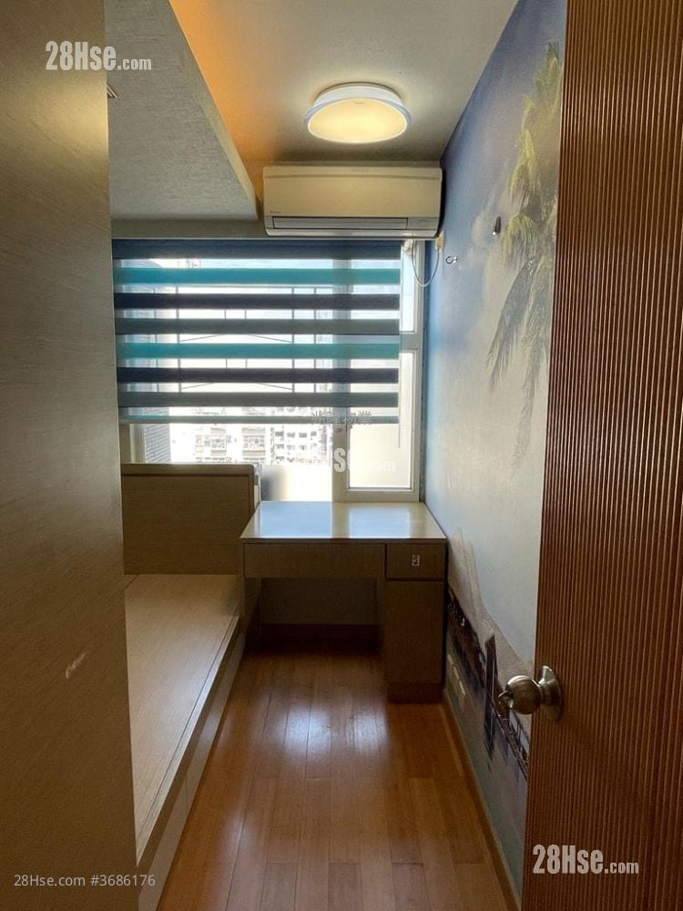 Tanner Garden Sell 2 Bedrooms , 1 Bathroom 564 ft²