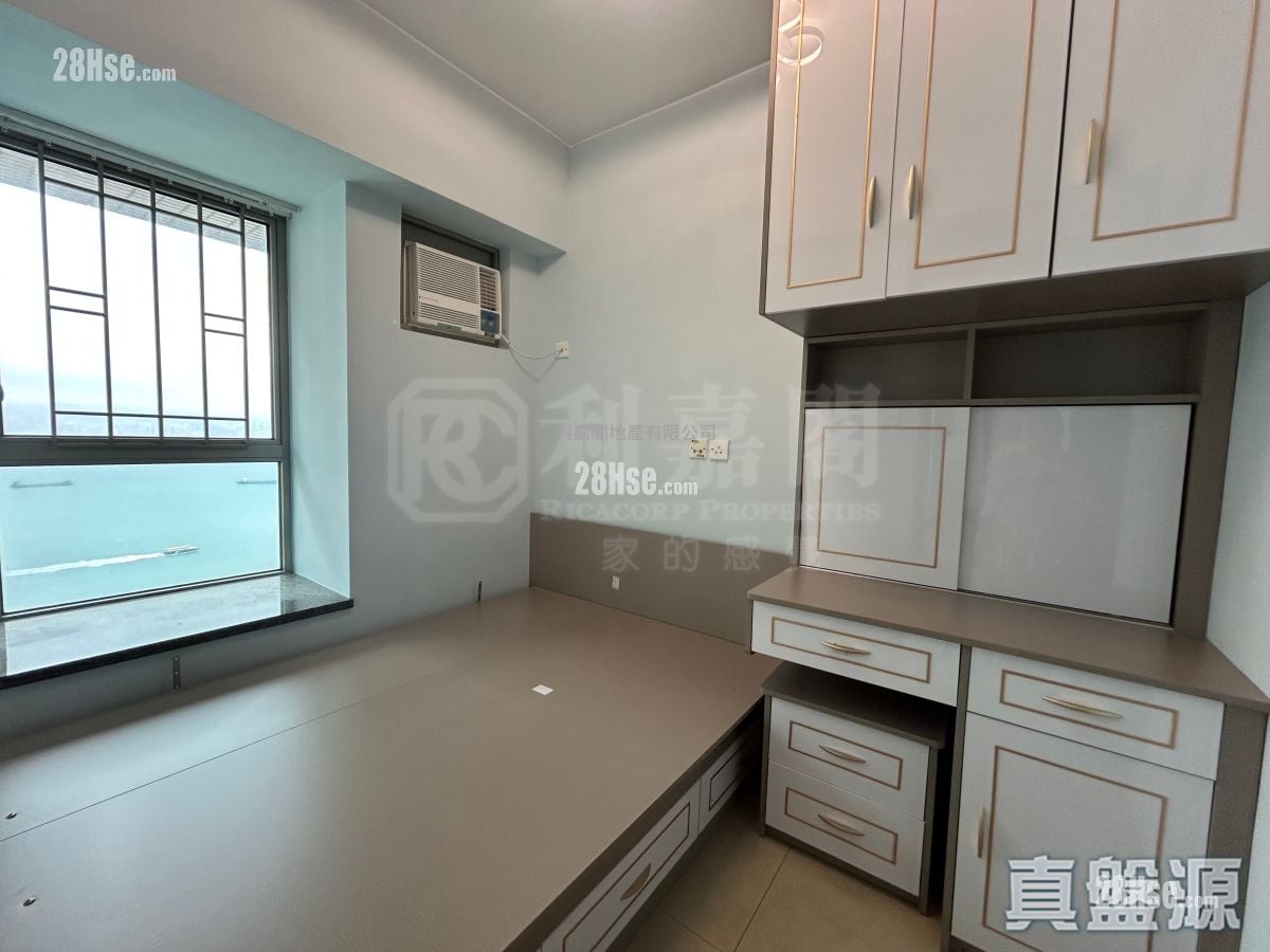 The Merton Sell 2 Bedrooms , 1 Bathroom 482 ft²