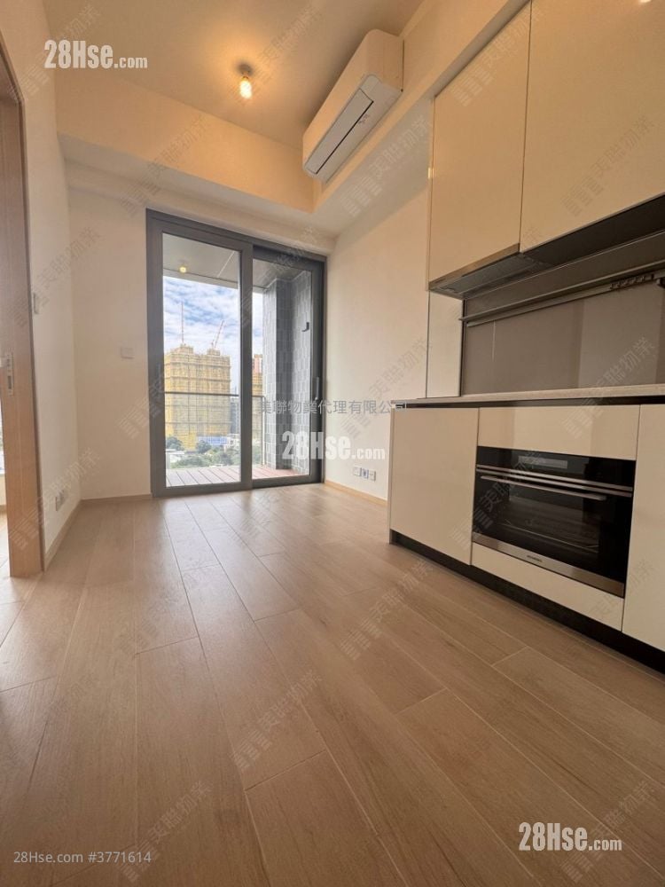 Nexus Grand Sell 1 Bedroom 274 ft²