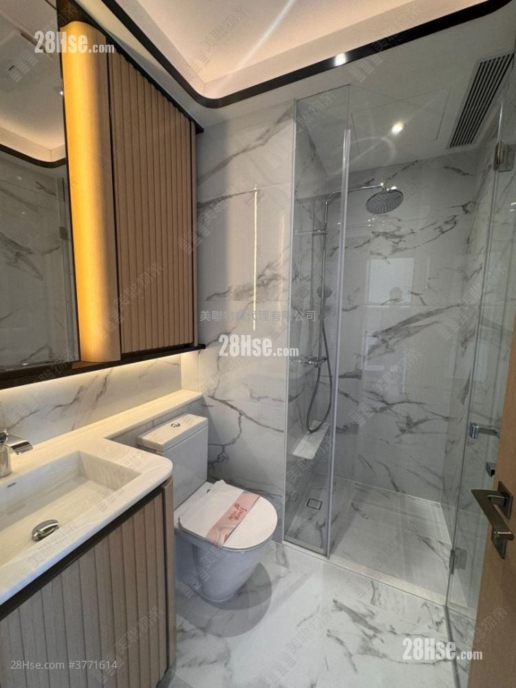 Nexus Grand Sell 1 Bedroom 274 ft²