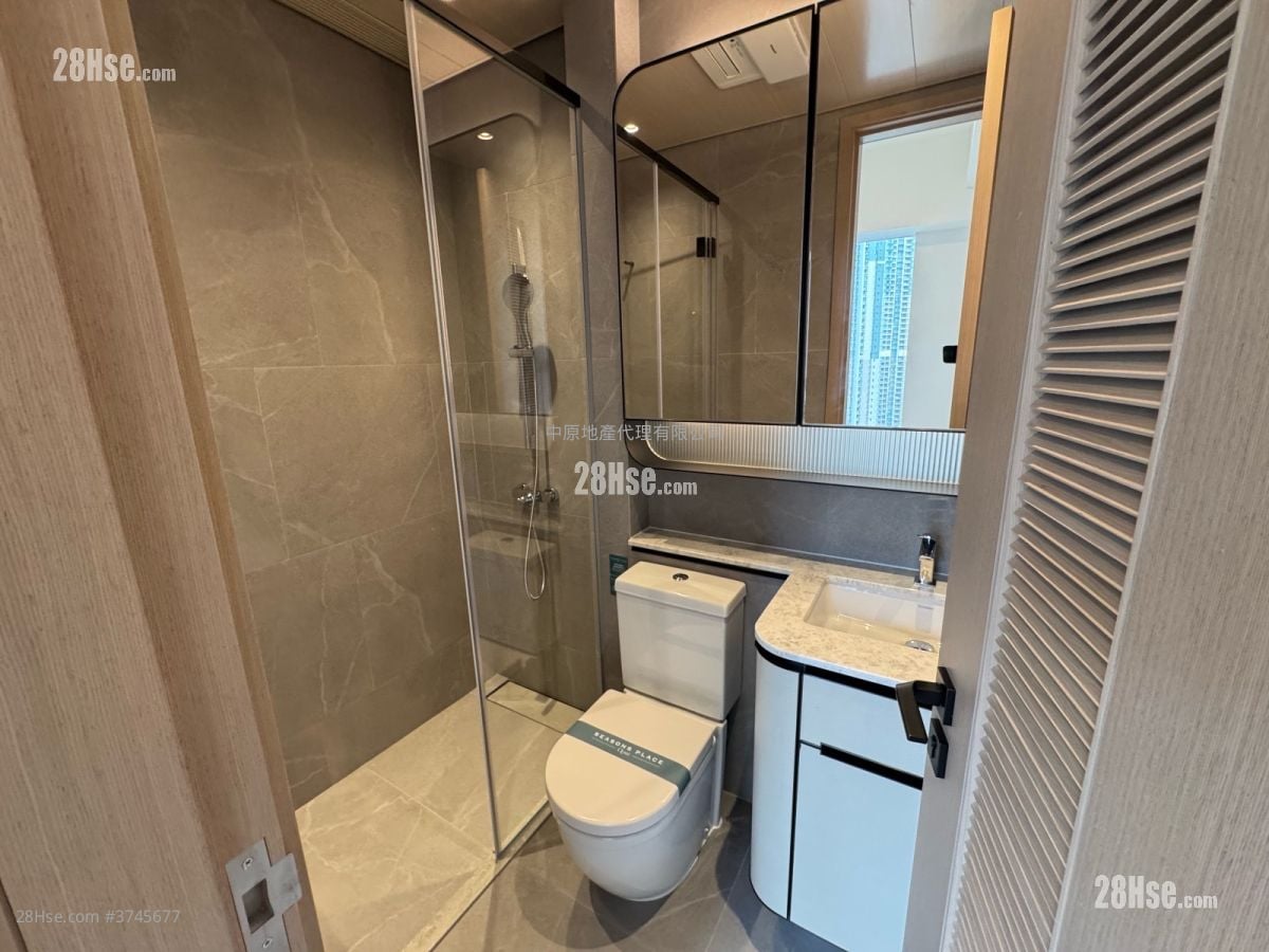 Seasons Place 售盘 1 房 , 1 浴室 323 平方尺