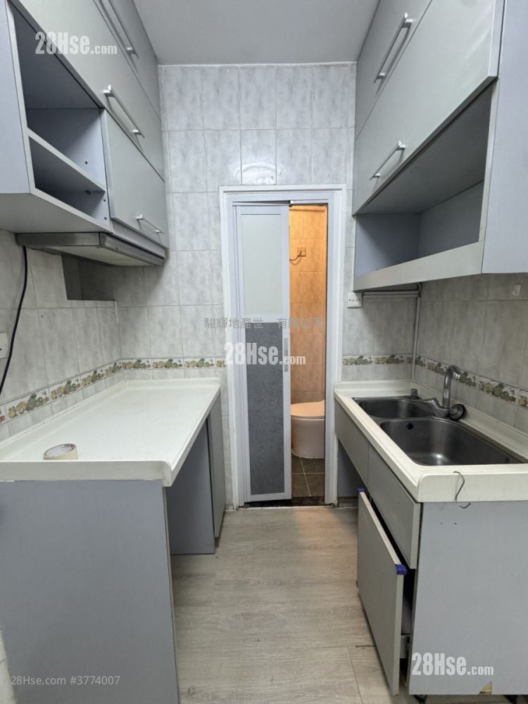 利丰大厦 售盘 2 房 , 1 浴室 380 平方尺