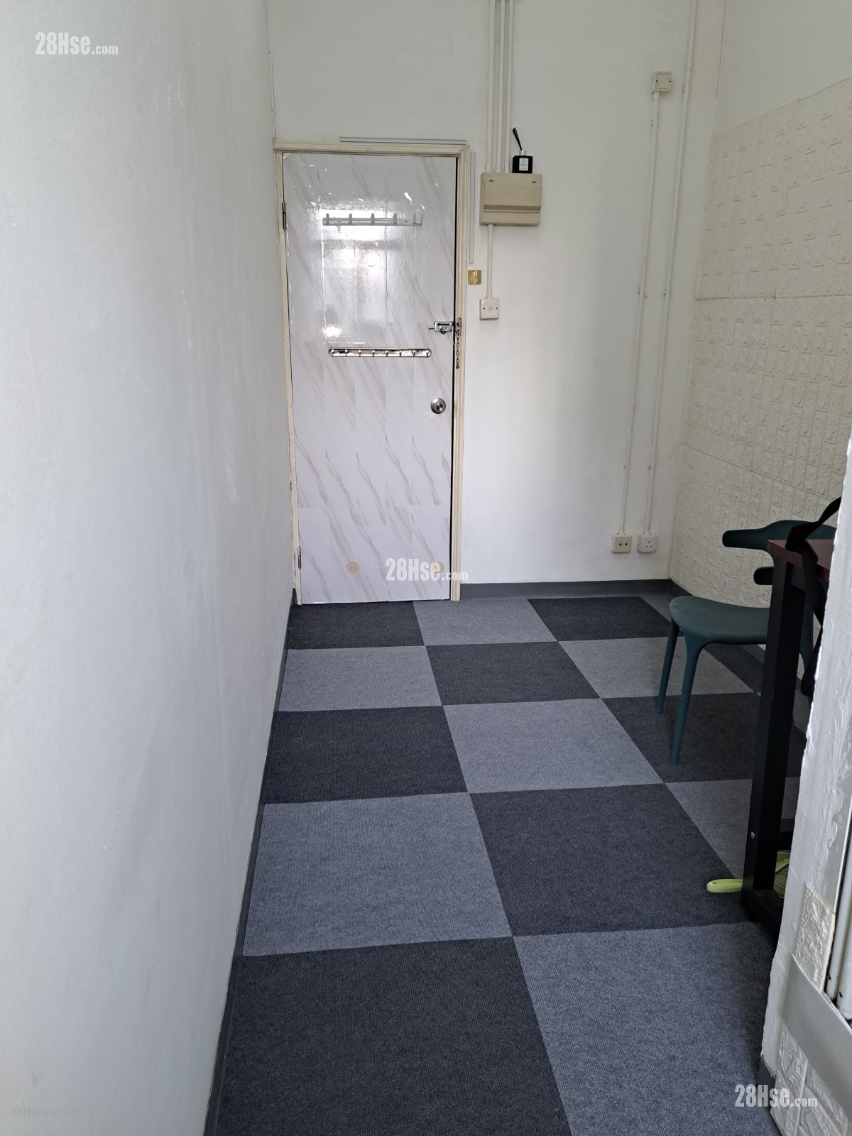 Winfield Industrial Building Rental 220 ft²