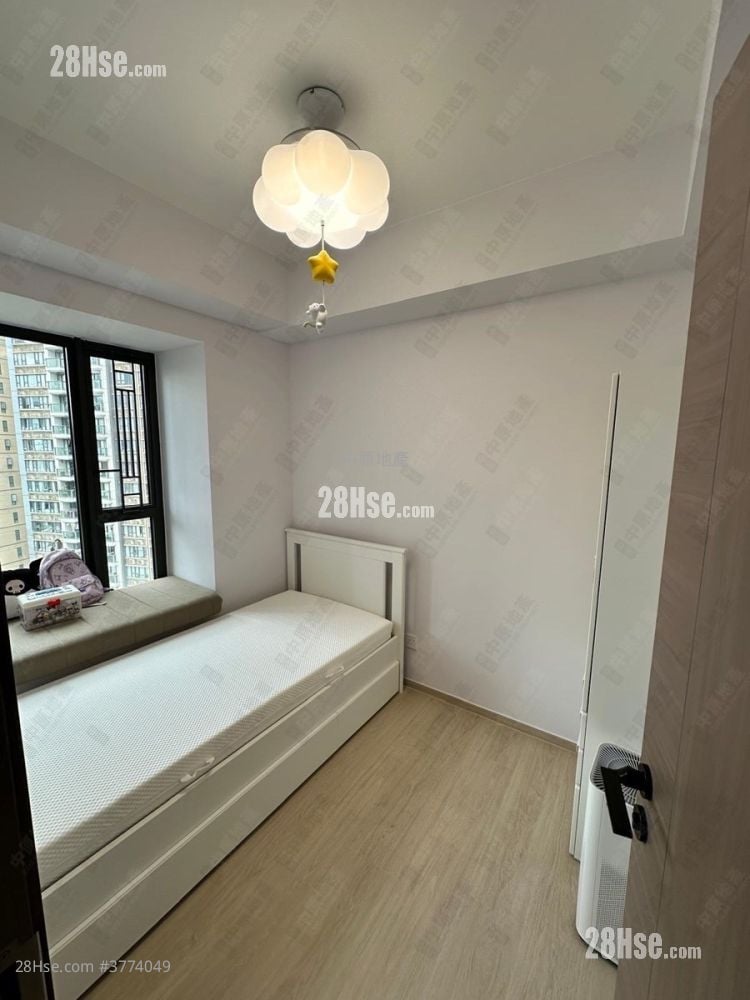 Park Signature Sell 3 Bedrooms 786 ft²