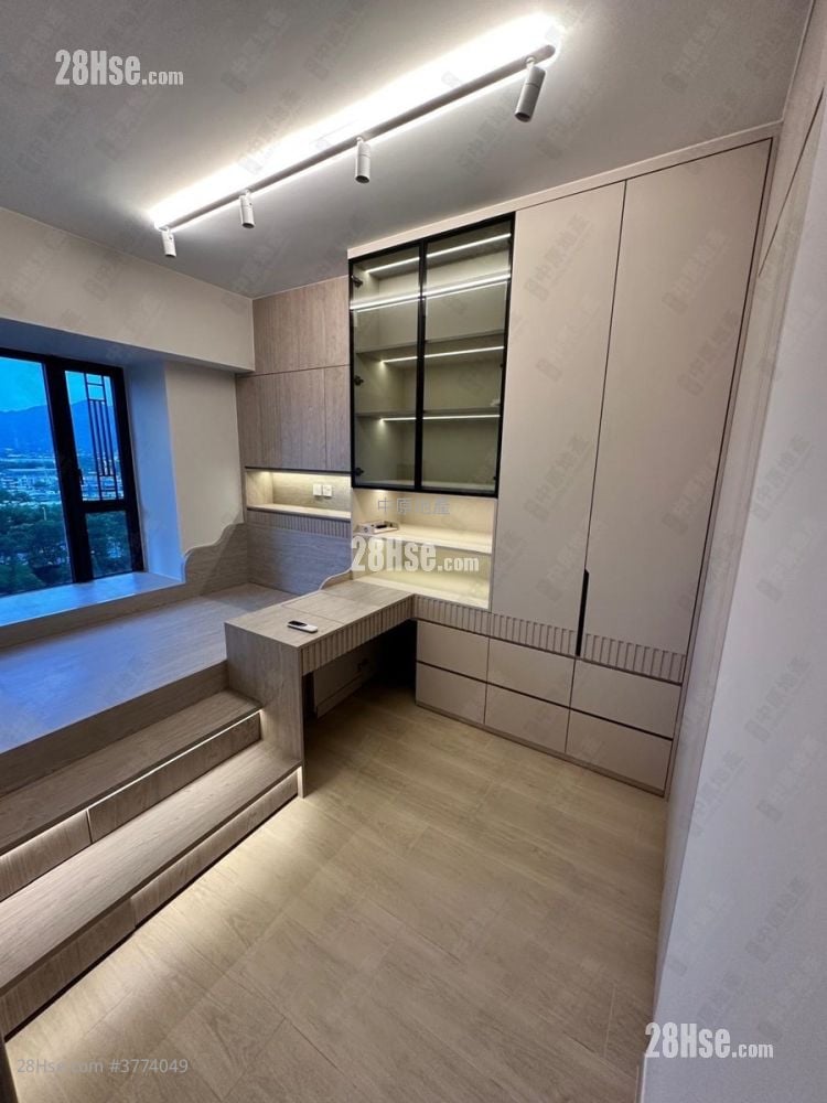 Park Signature Sell 3 Bedrooms 786 ft²