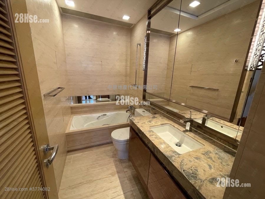 南湾 售盘 3 房 , 4 浴室 1,942 平方尺