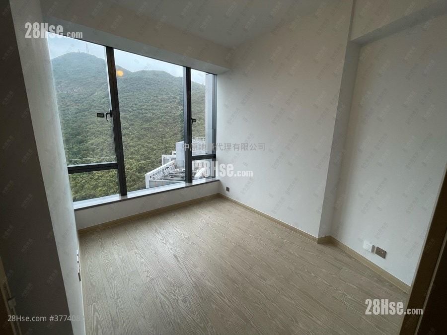 南湾 售盘 3 房 , 4 浴室 1,942 平方尺