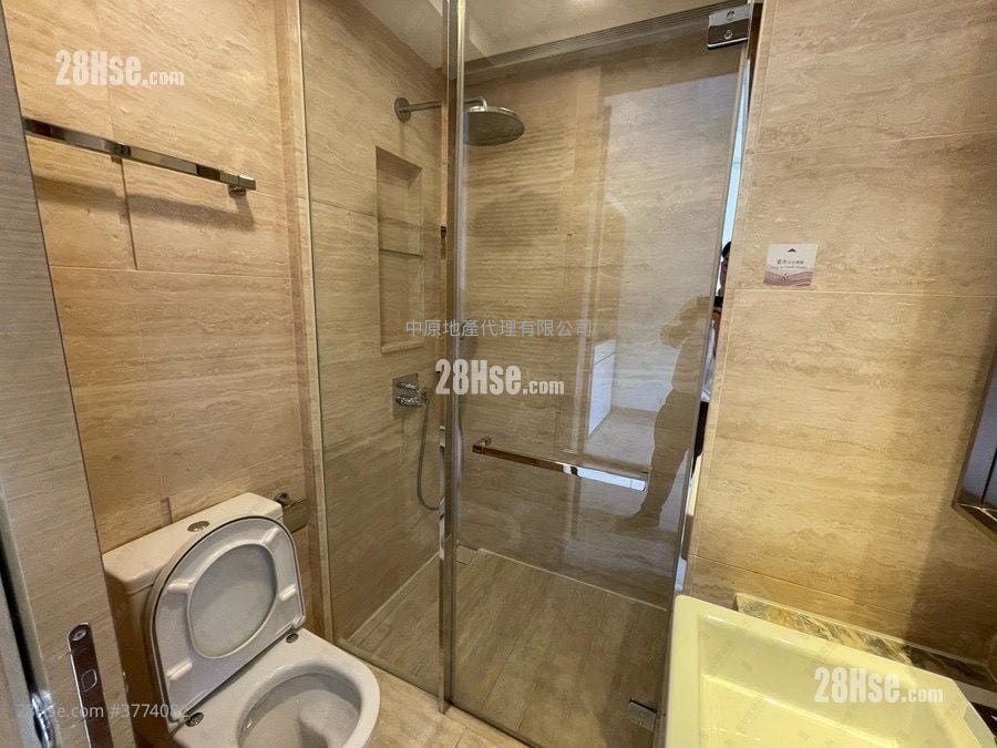 南湾 售盘 3 房 , 4 浴室 1,942 平方尺