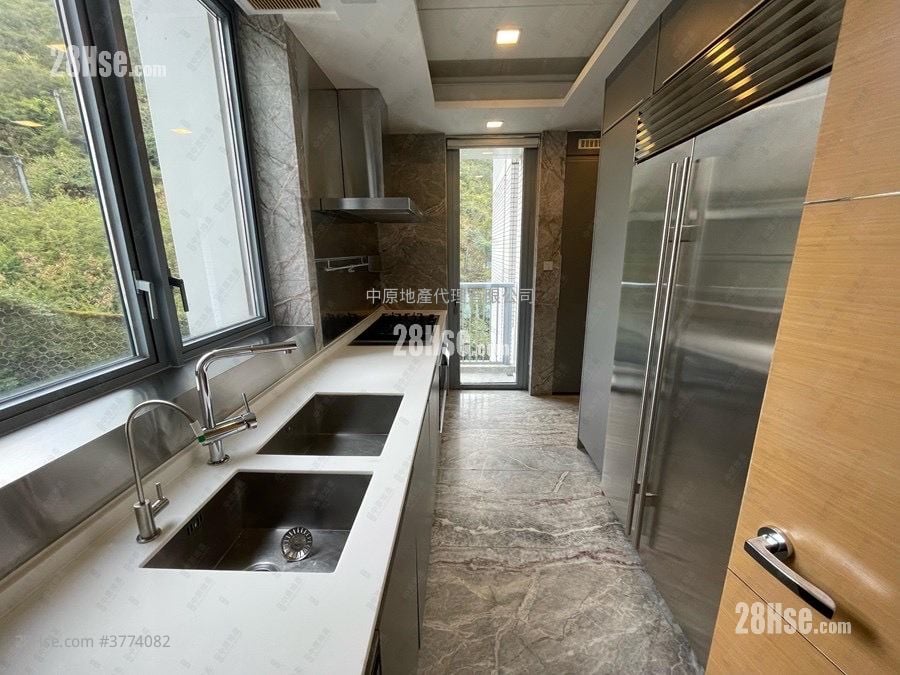 南湾 售盘 3 房 , 4 浴室 1,942 平方尺