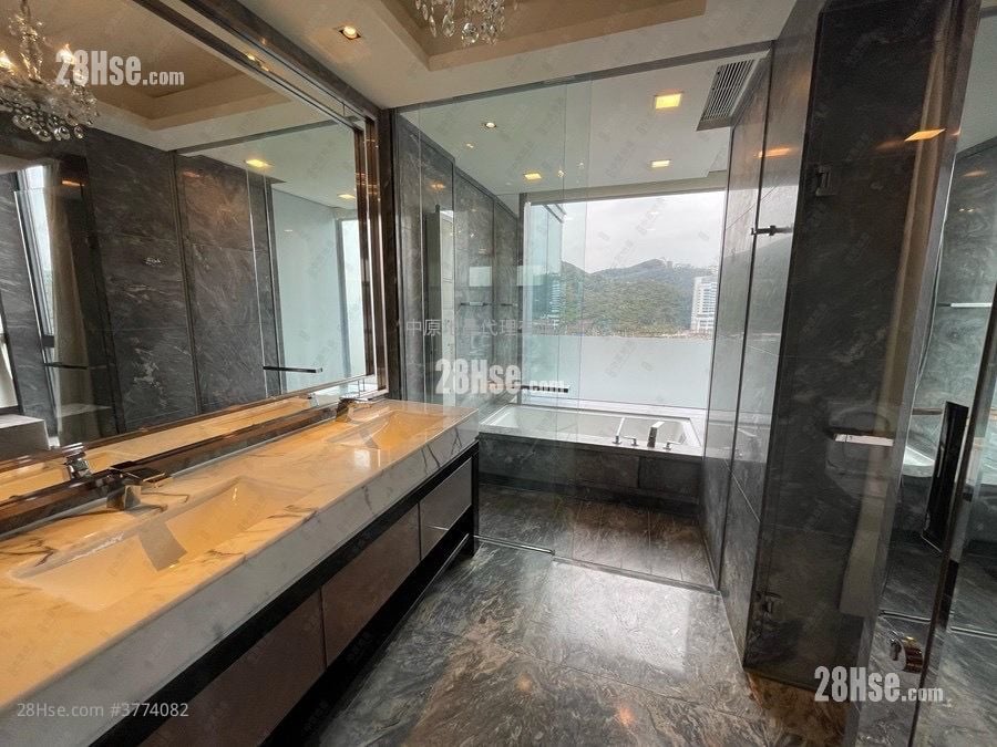 南湾 售盘 3 房 , 4 浴室 1,942 平方尺