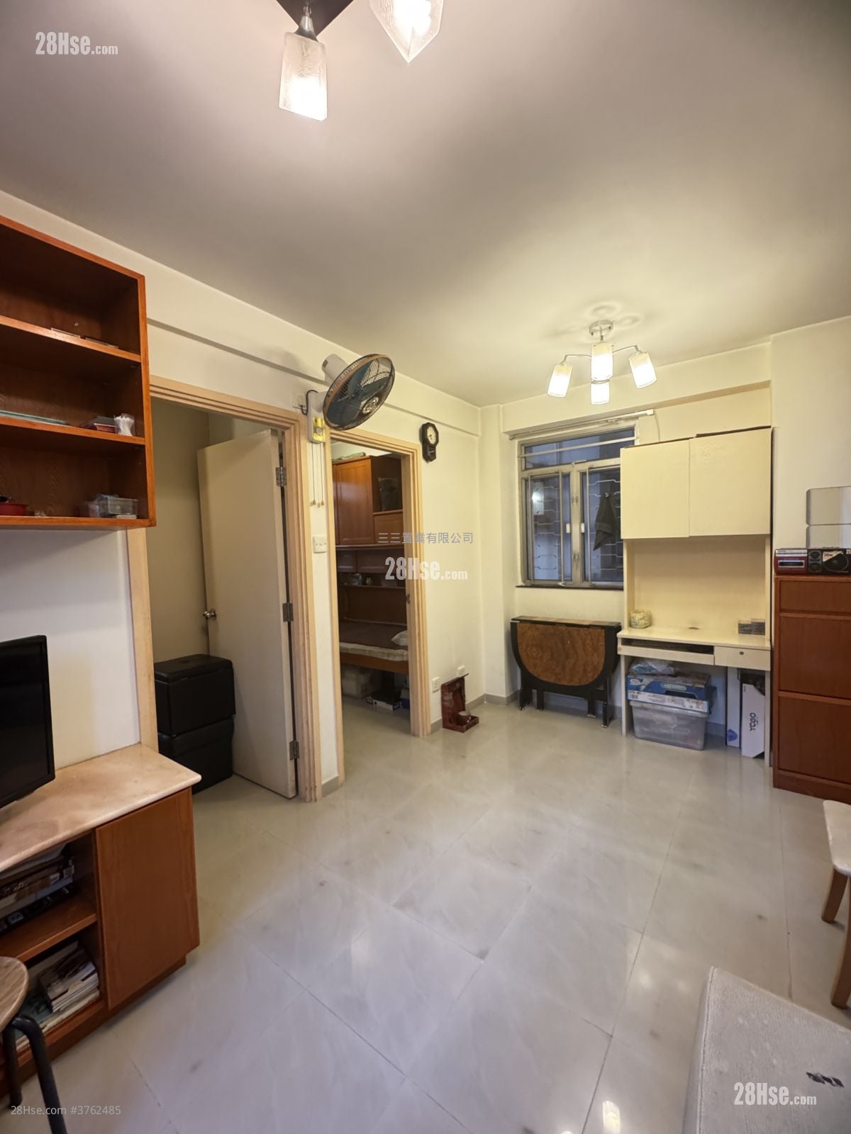 Yuen Fai Court Sell 2 Bedrooms , 1 Bathroom 351 ft²