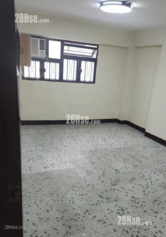 Village Rental 2 Bedrooms , 1 Bathroom 630 ft²