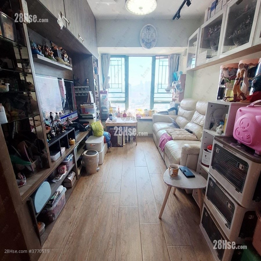 维港湾 售盘 3 房 , 2 浴室 714 平方尺